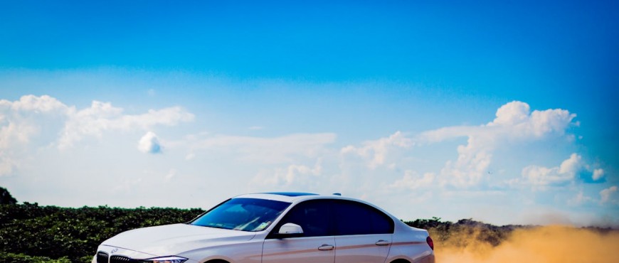 How Much Does It Cost to Rent a Car in Dubai?