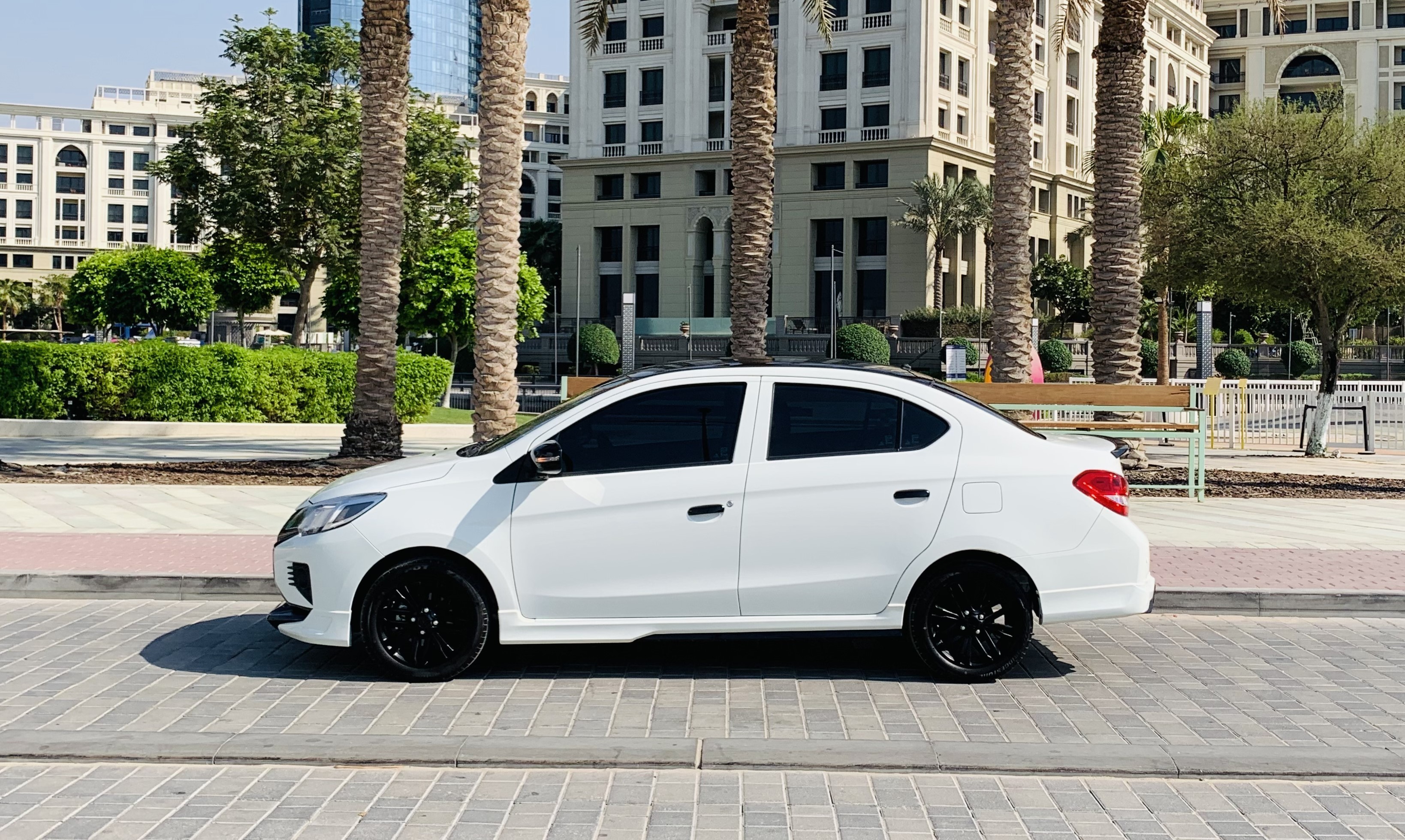 Mitsubishi Attrage Signature Edition